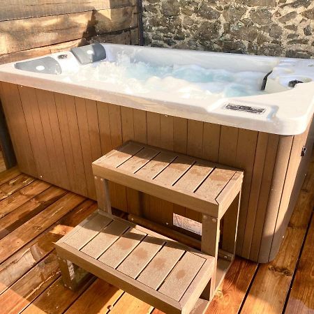 Le Spa De L'Abbaye Saint-Junien Zewnętrze zdjęcie